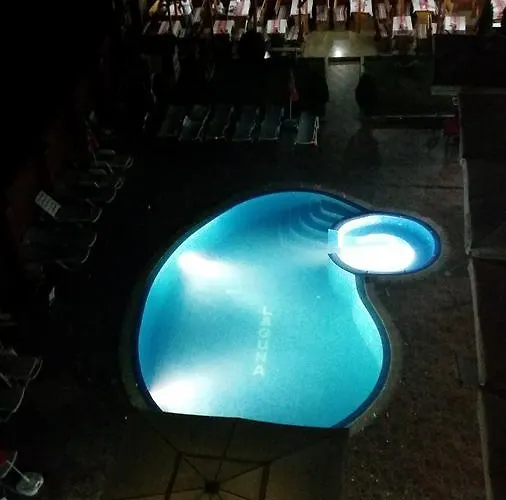 Πανσιόν Laguna - Πριμόρσκο